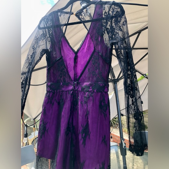 Purple and black laced Maxi Romper - Picture 4 of 4